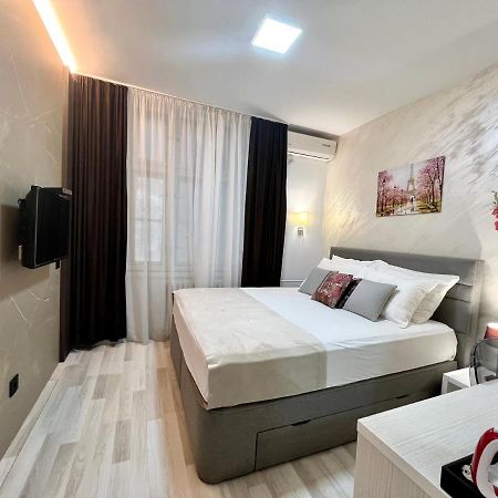 Centar Forever Belgrado Exterior foto